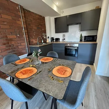 Bliss - Contractor 320 Bradford (West Yorkshire)