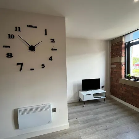 Apartment Bliss - Contractor 320